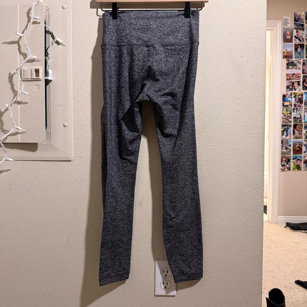 lululemon athletica Wunder Under Tight - Picture 2 of 10